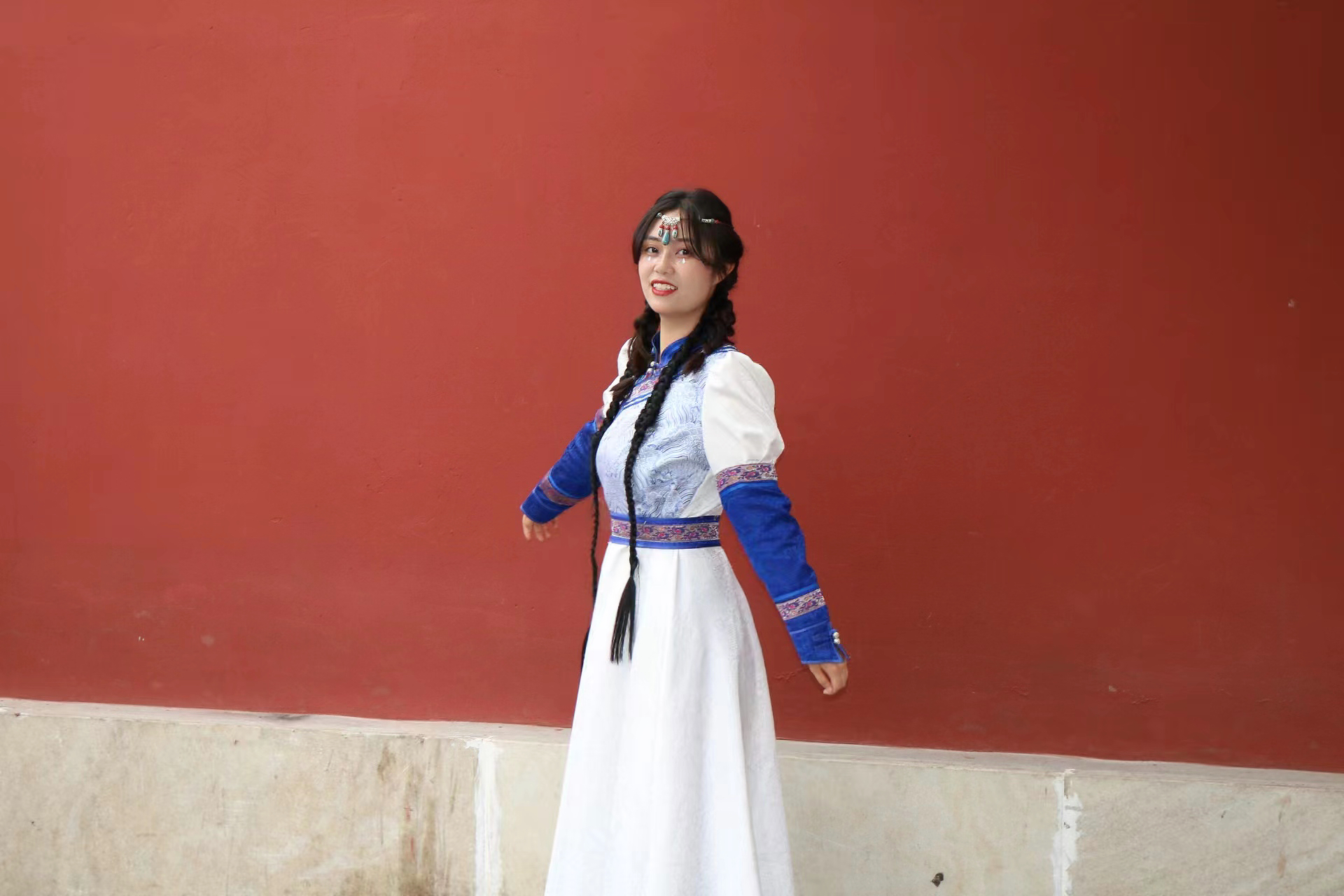 知不足而奋进，望远山而力行---2025届优秀毕业生杨舒惠