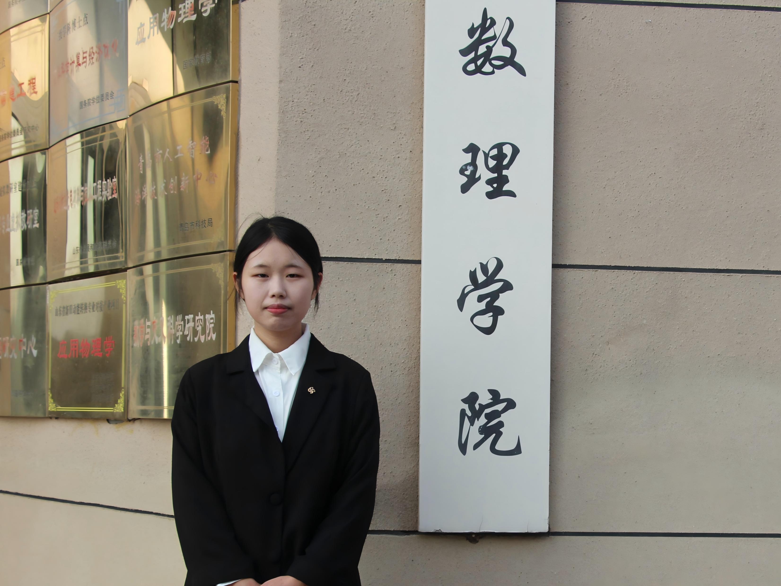 向阳而生 循梦而行---2025届优秀毕业生周小涵