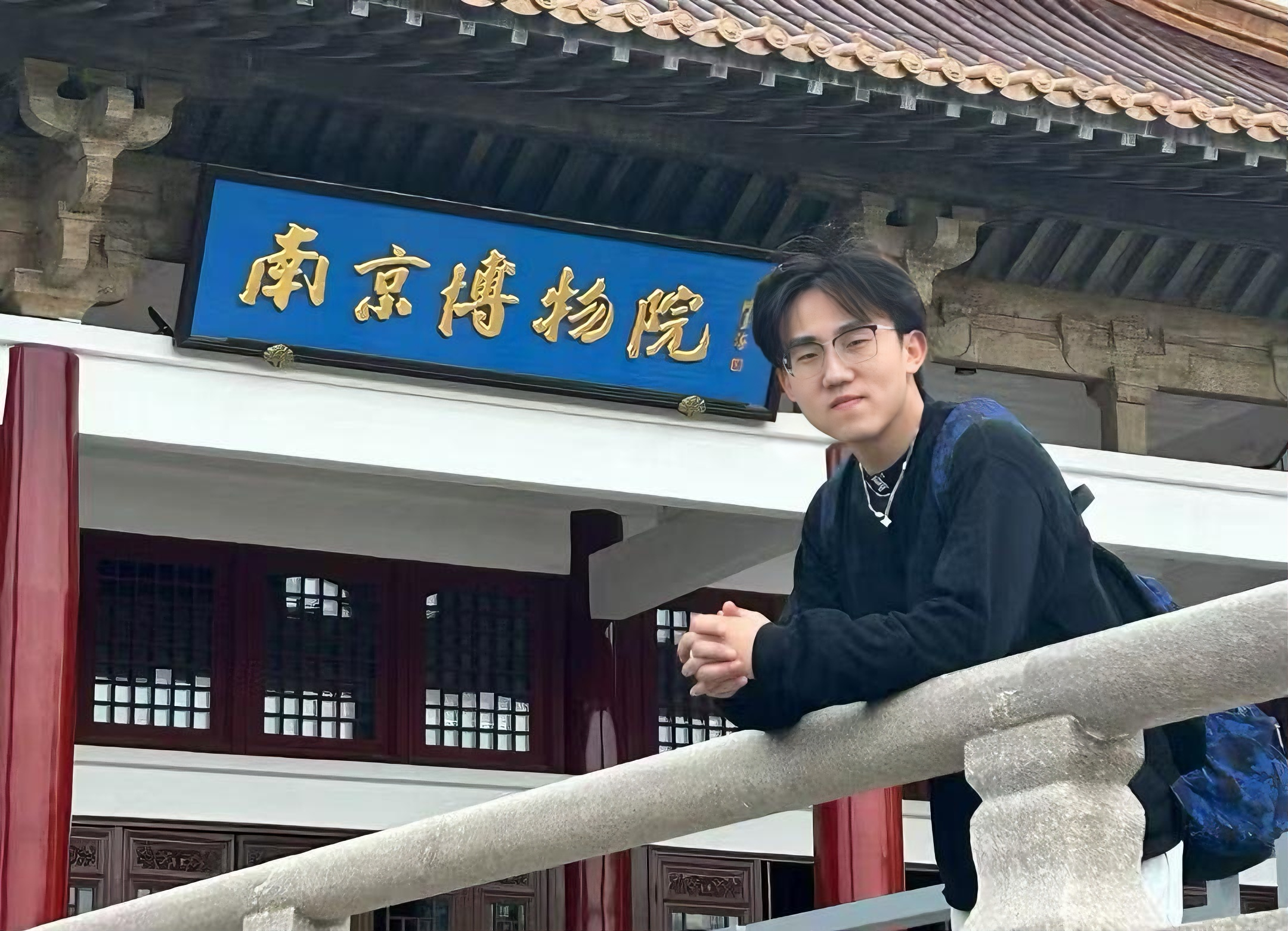 逐梦科研绽芳华，深耕不辍攀高峰---2025 届优秀毕业生周航